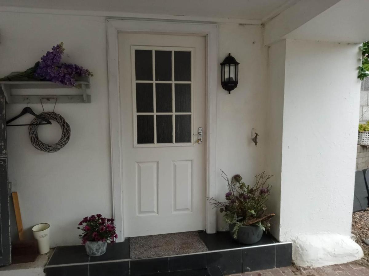 2 Bedrooms Sleeps 4 Free Wifi Parking Outdoor Area Lundin Links Exterior photo